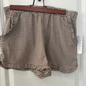 Women's Houndstooth Shorts - Brown